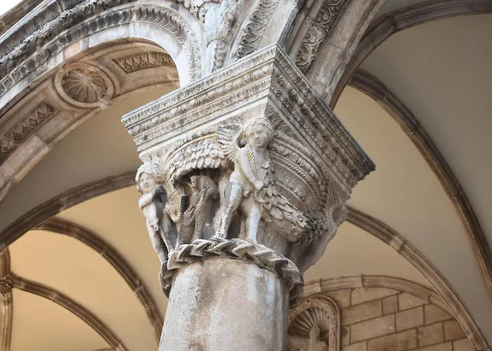 Elanza דוברובניק